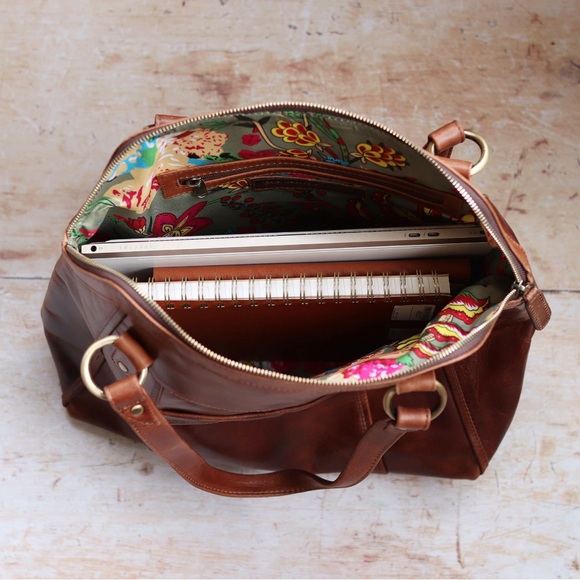 Large Brown Leather Tote - Picture 5 of 9